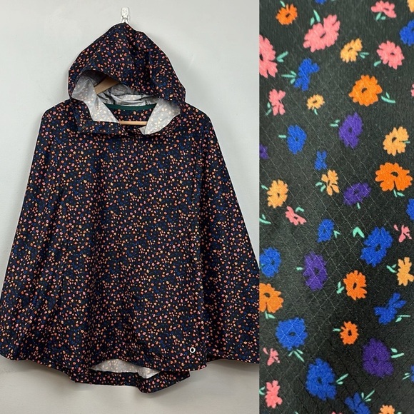Herschel Supply Company Voyage Poncho In Black Mini Floral Sz XS - Picture 1 of 12